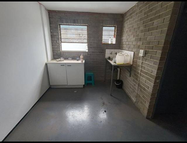 INDUSTRIAL PROPERTY TO RENT IN KYA SANDS